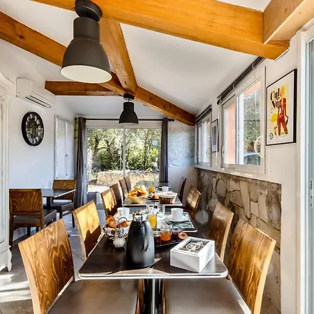 La Rose Des Vents D'hotes & Bed & Breakfast